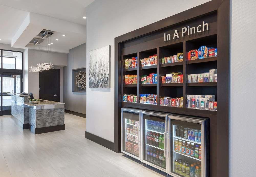 Towneplace Suites By Marriott Boston Logan Airport/Челси Экстерьер фото