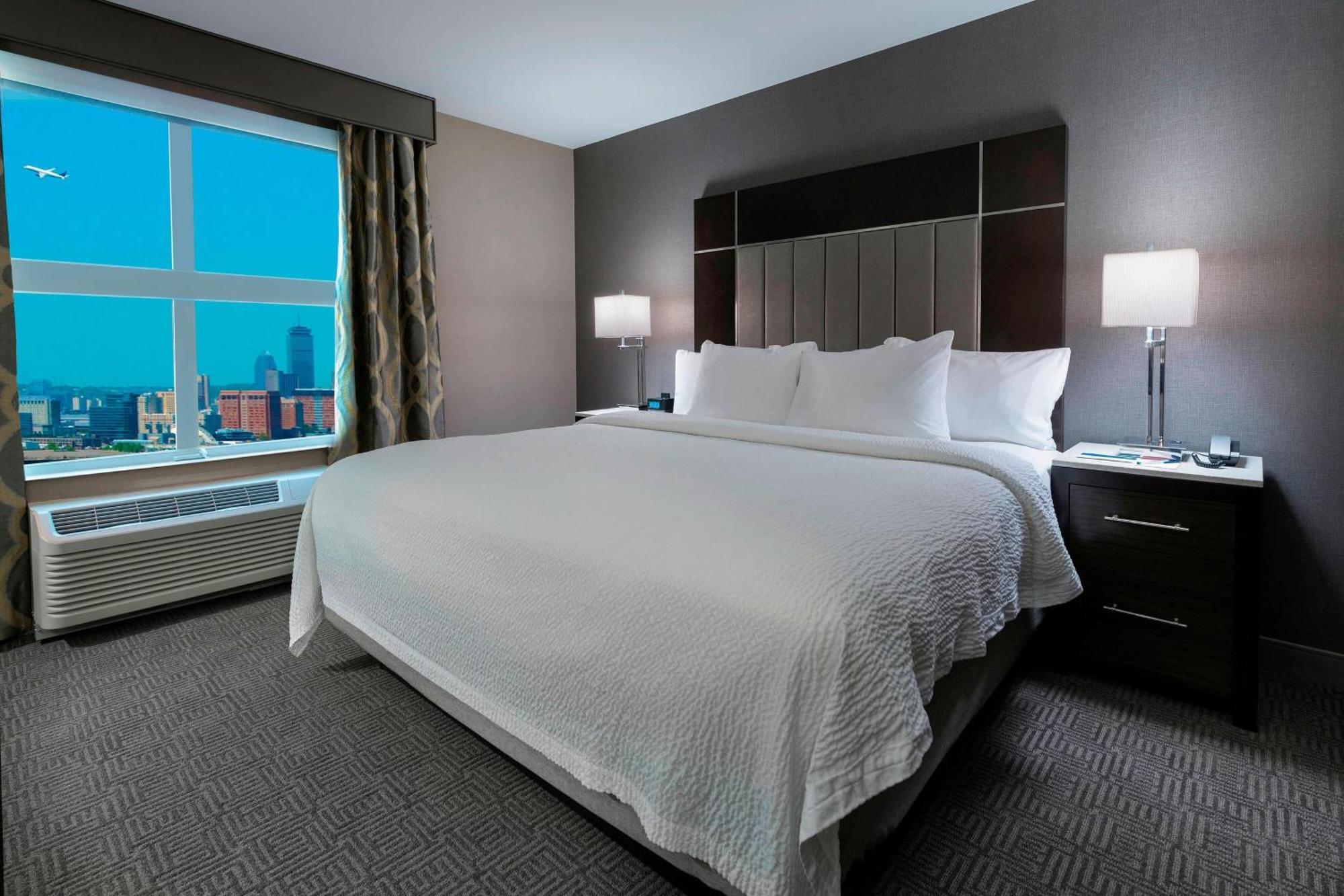 Towneplace Suites By Marriott Boston Logan Airport/Челси Экстерьер фото